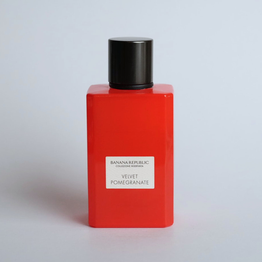 Banana Republic Velvet Pomegranate Eau De Parfum