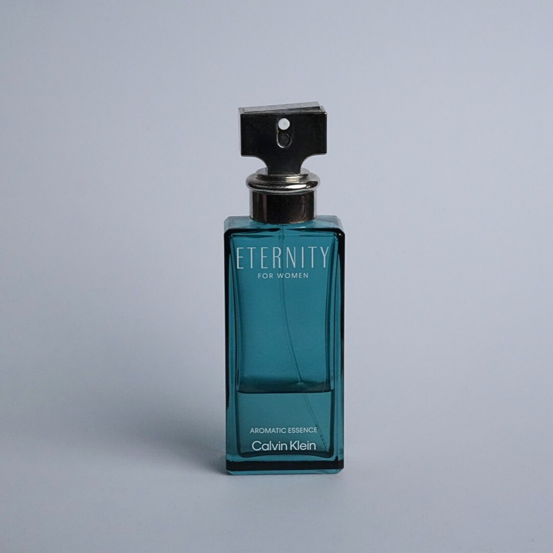 Calvin Klein Eternity Aromatic Essence For Woman Parfum